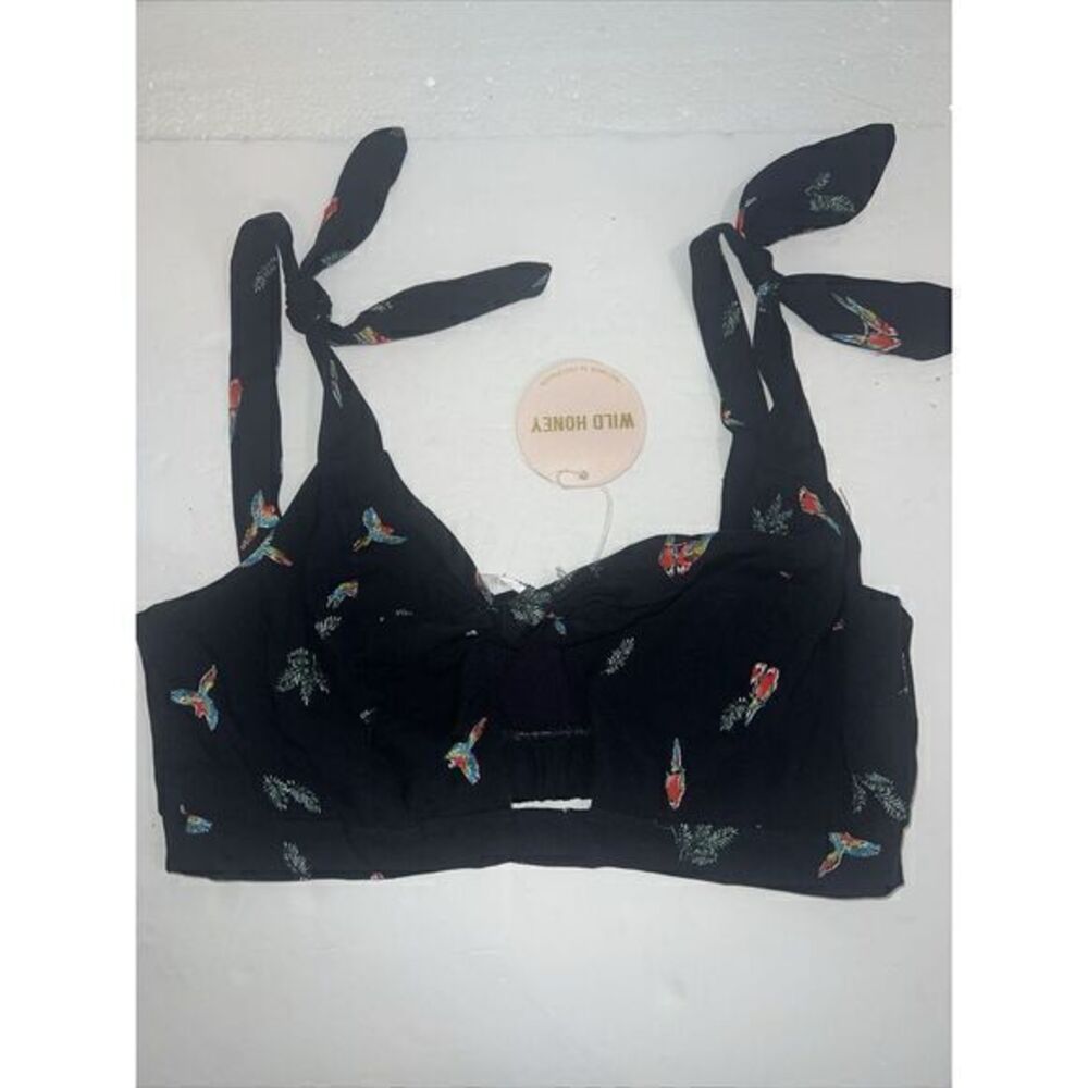 Wild Honey Black W‎ Parrots Crop Top Size Médium